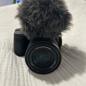 Sony - Alpha 6600 APS-C Mirrorless 4K Video Camera